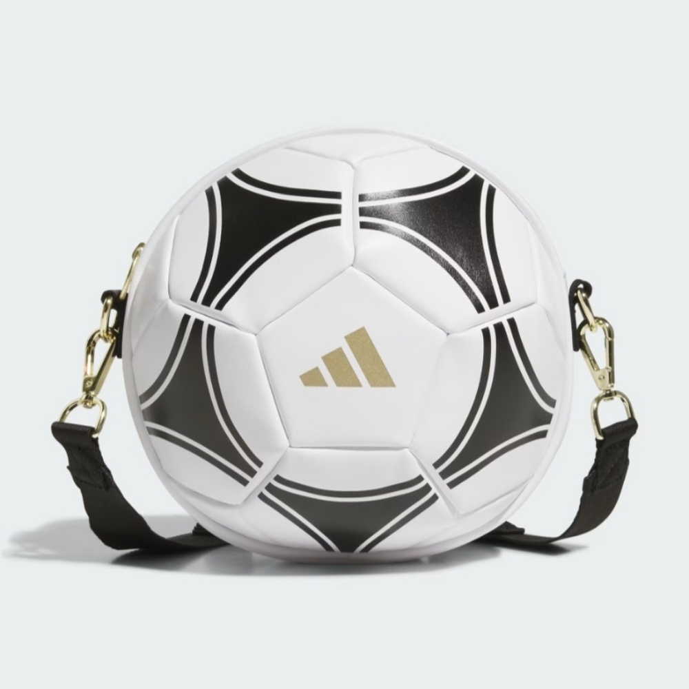 NWT ADIDAS LARGE BLACK & WHITE FLATBACK SOCCER BALL CROSSBODY BAG!